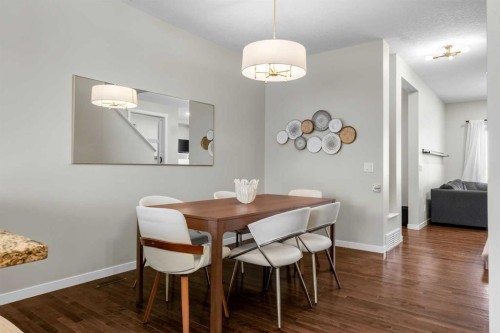 213 Mahogany Heights Se, Calgary, AB - Indoor Photo Showing Dining Room
