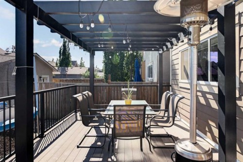 213 Mahogany Heights Se, Calgary, AB -  With Exterior