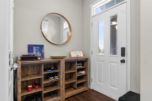 213 Mahogany Heights Se, Calgary, AB - Indoor Photo Showing Other Room