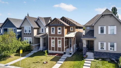 213 Mahogany Heights Se, Calgary, AB - Outdoor With Facade