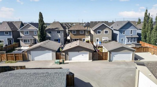 213 Mahogany Heights Se, Calgary, AB - Outdoor