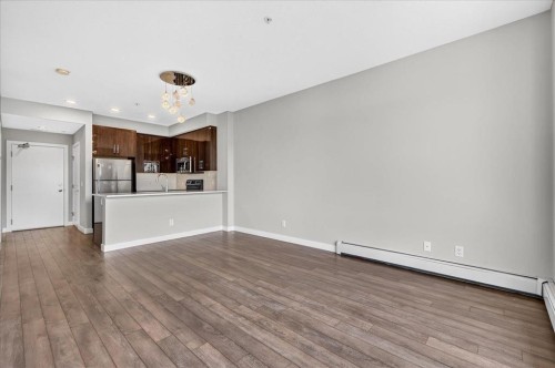 304-607 17 Avenue Nw, Calgary, AB - Indoor Photo Showing Kitchen