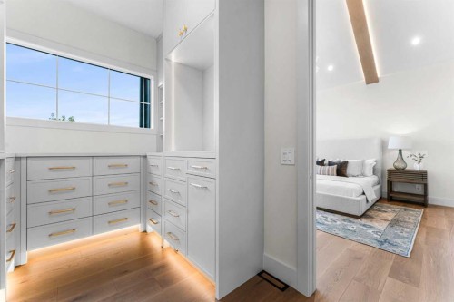 2608 13 Avenue Nw, Calgary, AB 