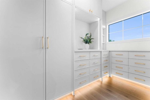 2608 13 Avenue Nw, Calgary, AB 