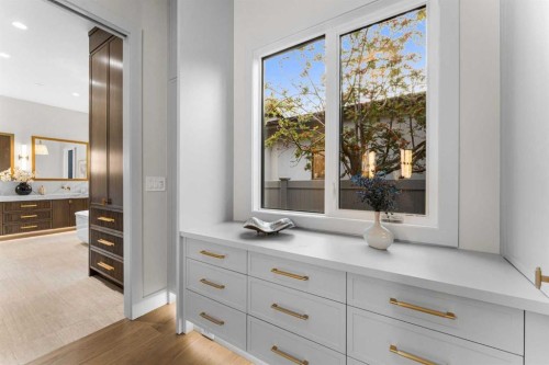 2608 13 Avenue Nw, Calgary, AB 