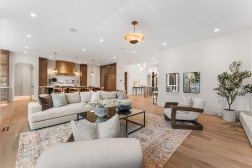 2608 13 Avenue Nw, Calgary, AB 