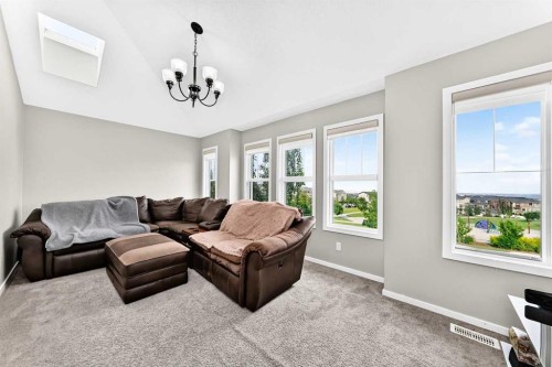 296 Nolancrest Heights Nw, Calgary, AB - Indoor Photo Showing Living Room