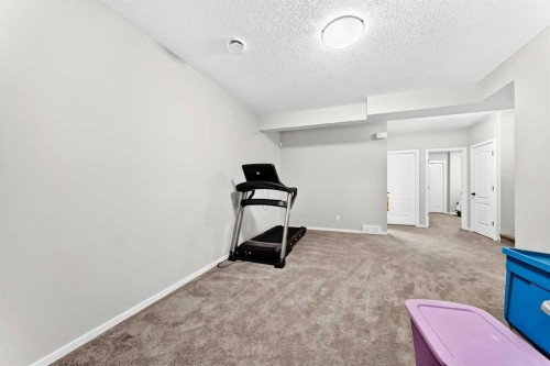 296 Nolancrest Heights Nw, Calgary, AB - Indoor Photo Showing Other Room