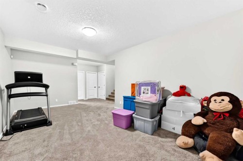 296 Nolancrest Heights Nw, Calgary, AB - Indoor