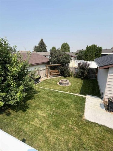10 Chow Avenue Se, Medicine Hat, AB - Outdoor