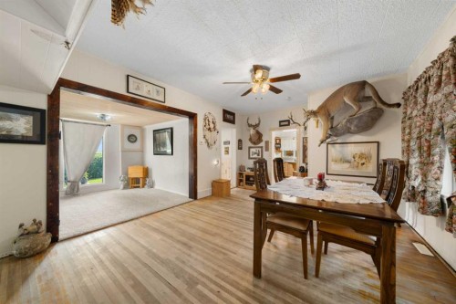 250035 Township Road 304, Rural Kneehill County, AB - Indoor Photo Showing Other Room