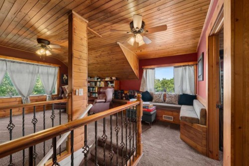 250035 Township Road 304, Rural Kneehill County, AB - Indoor Photo Showing Other Room