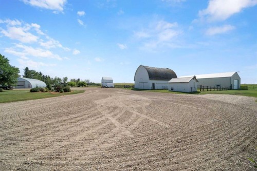 250035 Township Road 304, Rural Kneehill County, AB - Outdoor