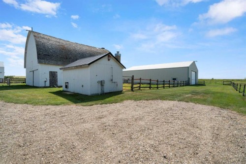 250035 Township Road 304, Rural Kneehill County, AB - Outdoor