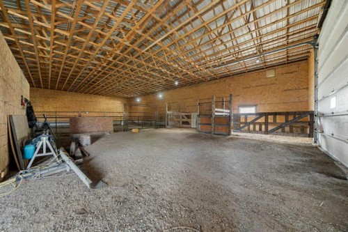 250035 Township Road 304, Rural Kneehill County, AB - Indoor
