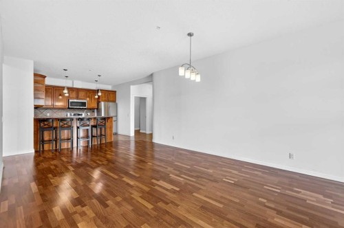 7304-14 Hemlock Crescent Sw, Calgary, AB - Indoor