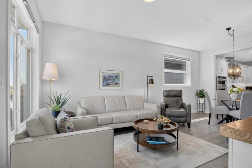 318 Marina Cove Se, Calgary, AB - Indoor Photo Showing Living Room