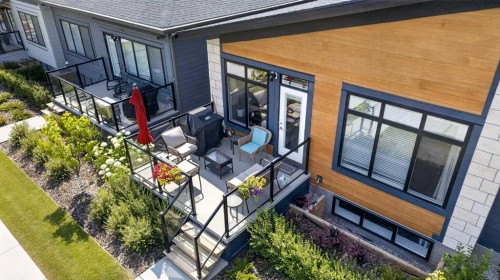318 Marina Cove Se, Calgary, AB - Outdoor