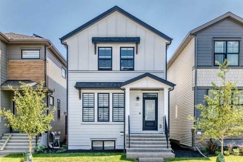 211 Silverton Glen Crescent Sw, Calgary, AB - Outdoor