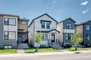 211 Silverton Glen Crescent Sw, Calgary, AB  - Outdoor With Facade 