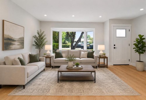 439 Arlington Drive Se, Calgary, AB - Indoor Photo Showing Living Room
