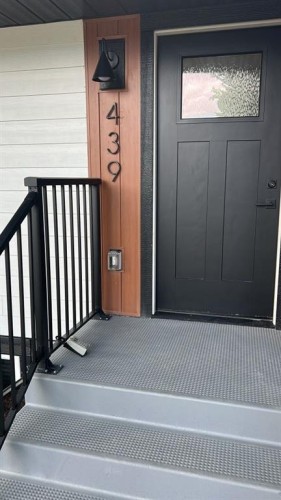 439 Arlington Drive Se, Calgary, AB -  Photo Showing Other Room
