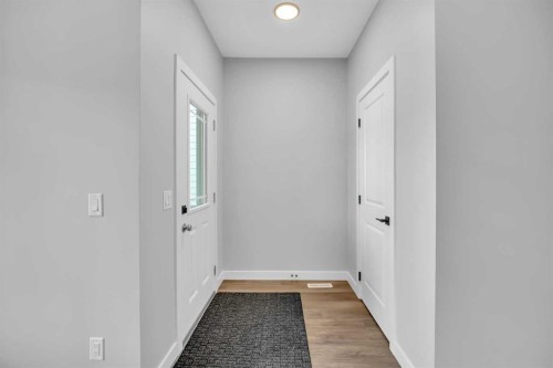 10 Versant Path Sw, Calgary, AB - Indoor Photo Showing Other Room