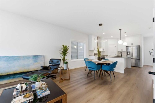 990 Chinook Winds Meadow SW Airdrie, AB T4B 5R1