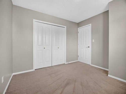 14 Wells Court, Leduc, AB - Indoor Photo Showing Other Room