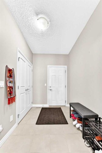 456 Mahogany Boulevard Se, Calgary, AB - Indoor Photo Showing Other Room