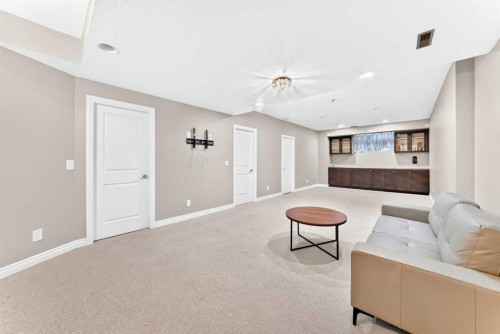 456 Mahogany Boulevard Se, Calgary, AB - Indoor Photo Showing Other Room