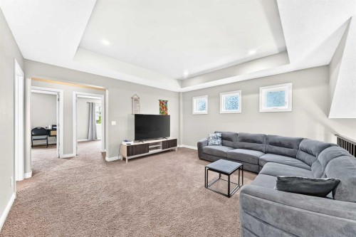 456 Mahogany Boulevard Se, Calgary, AB - Indoor Photo Showing Other Room