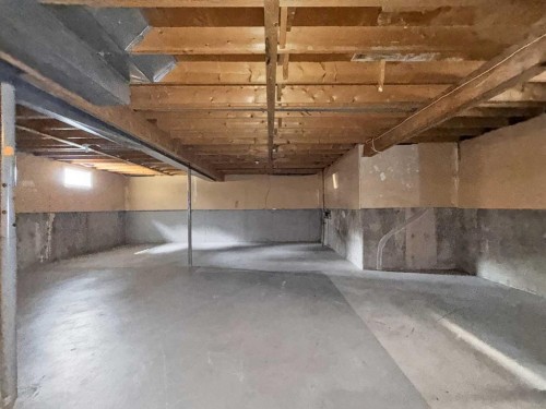 207 Deer Ridge Way Se, Calgary, AB - Indoor