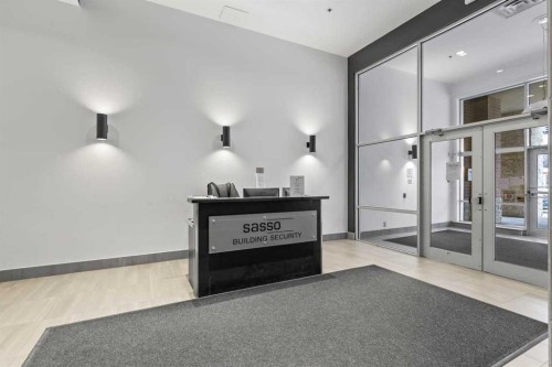 502-1410 1 Street Se, Calgary, AB - Indoor Photo Showing Other Room