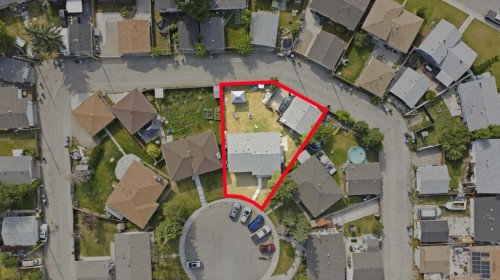 40 Penworth Place Se, Calgary, AB - 