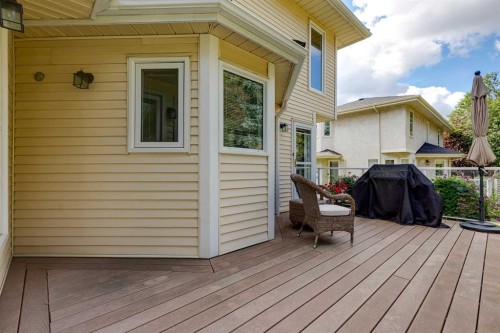 22 Varsity Estates View Nw, Calgary, AB - Outdoor With Deck Patio Veranda With Exterior
