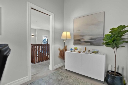 45 Sherwood View Nw, Calgary, AB - Indoor