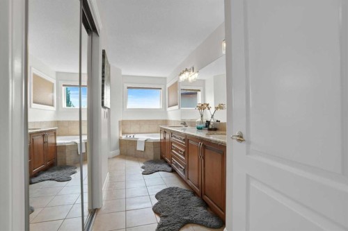 45 Sherwood View Nw, Calgary, AB - Indoor Photo Showing Other Room