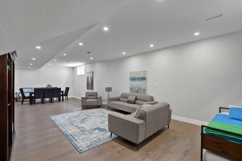 45 Sherwood View Nw, Calgary, AB - Indoor