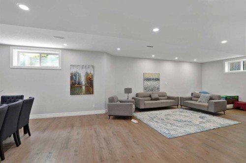 45 Sherwood View Nw, Calgary, AB - Indoor