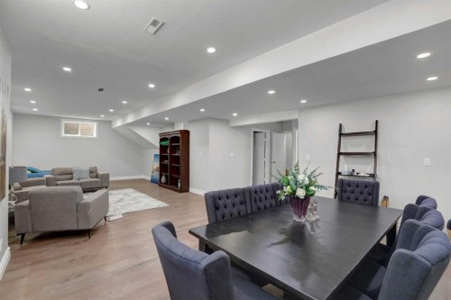 45 Sherwood View Nw, Calgary, AB - Indoor