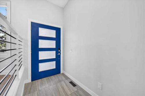 55 Whitehaven Crescent Ne, Calgary, AB - Indoor Photo Showing Other Room