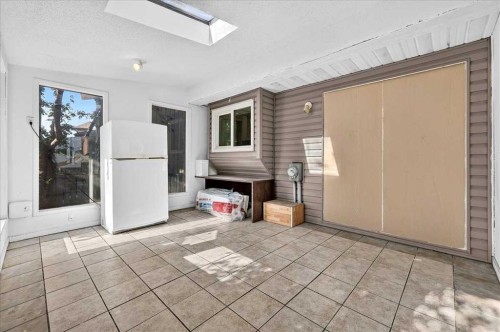 55 Whitehaven Crescent Ne, Calgary, AB - Indoor
