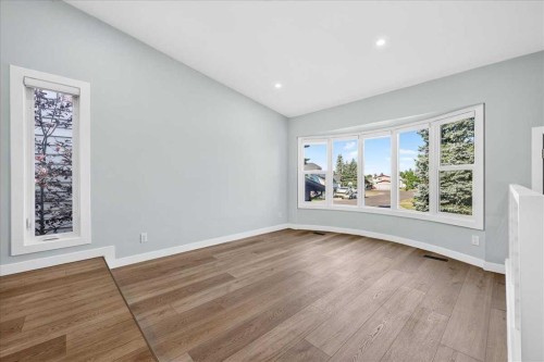 55 Whitehaven Crescent Ne, Calgary, AB - Indoor
