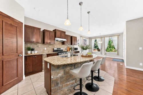 182 Cranfield Manor Se, Calgary, AB - Indoor Photo Showing Kitchen With Upgraded Kitchen
