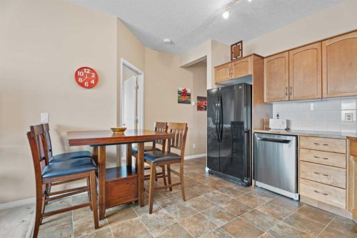 215-43 Sunrise Loop Se, High River, AB - Indoor