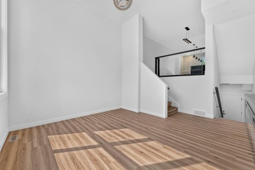 2018 12 Avenue Sw, Calgary, AB - Indoor Photo Showing Other Room