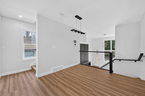 2018 12 Avenue Sw, Calgary, AB - Indoor