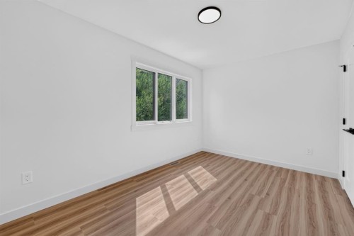 2018 12 Avenue Sw, Calgary, AB - Indoor Photo Showing Other Room