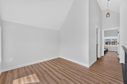 2018 12 Avenue Sw, Calgary, AB - Indoor Photo Showing Other Room